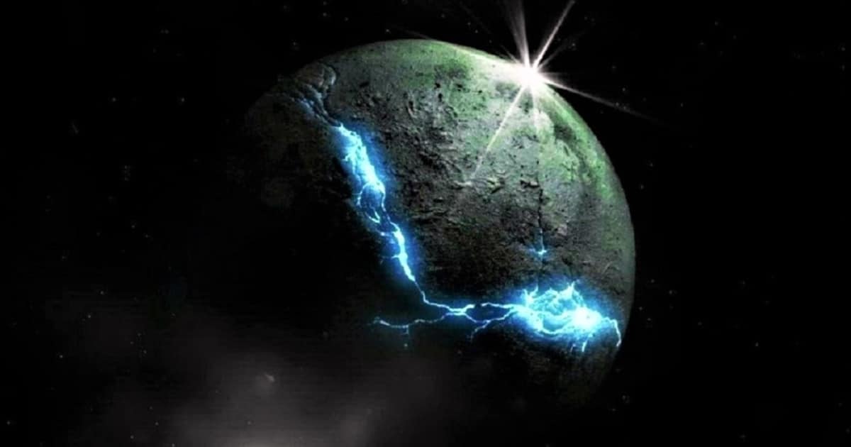 La luna es en realidad «una estructura artificial dejada aquí por civilizaciones antiguas» La luna es en realidad «una estructura artificial dejada aquí por civilizaciones antiguas»