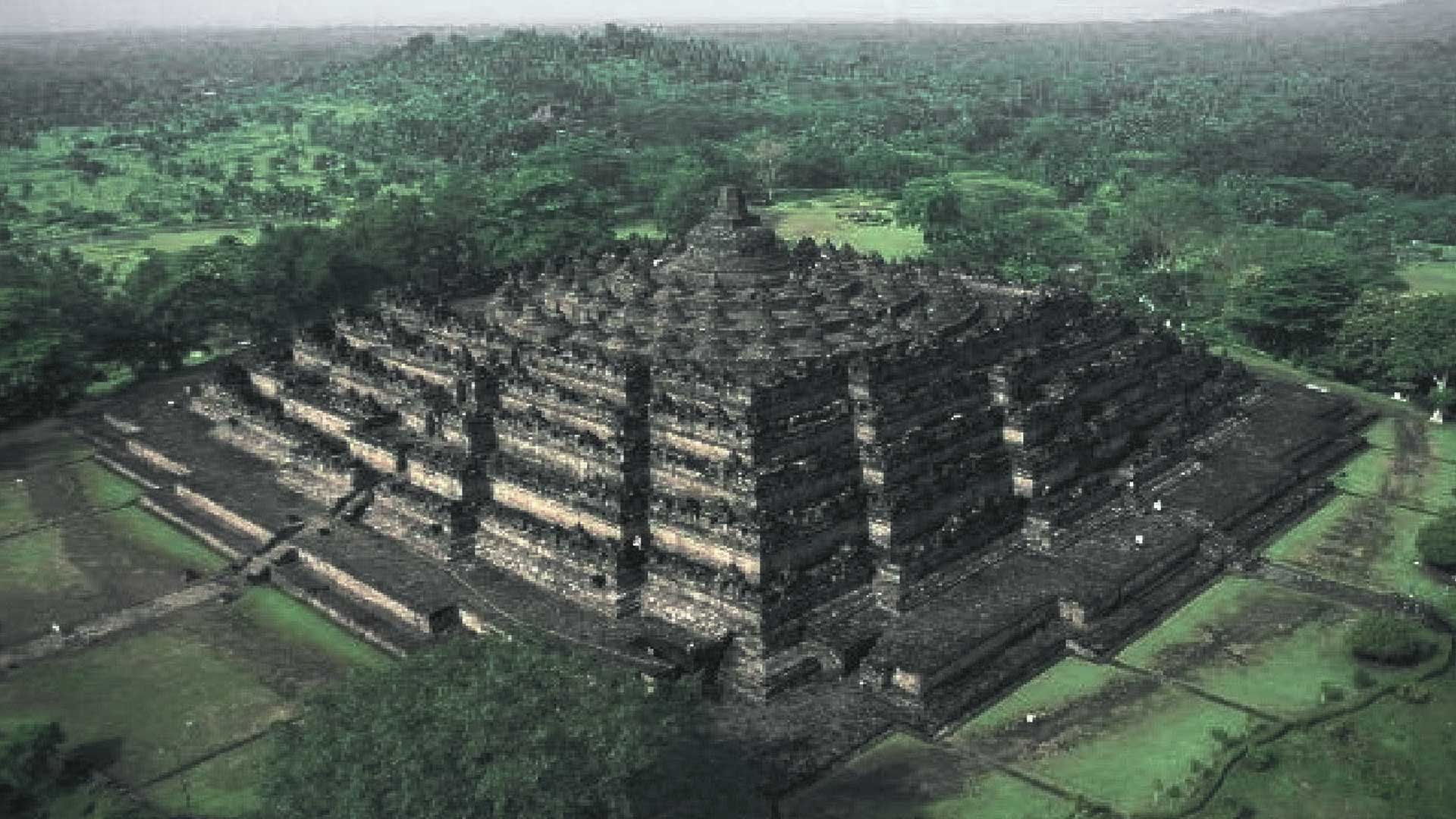 La Gran Pirámide de Indonesia data de hace 28000 años, la más grande y antigua de todo el planeta