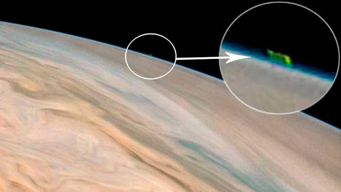 NASA publica imagen que parece mostrar un OVNI gigante sobre Júpiter