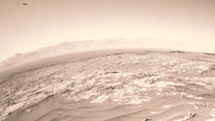 Imágenes captadas por el Curiosity en el cielo de Marte en 2015 de un raro objeto salen a la luz