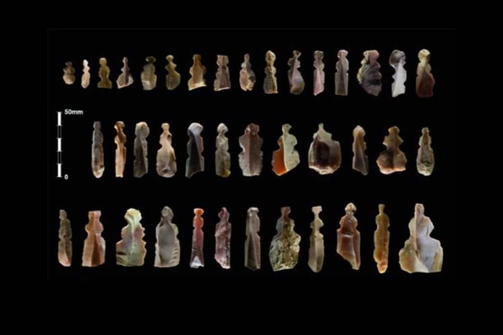 Figuras de criaturas misteriosas encontradas en tumbas de 10.000 años en Jordania