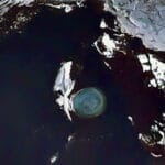 El derretimiento del hielo en la Antártida revela una base secreta de ovnis submarinos