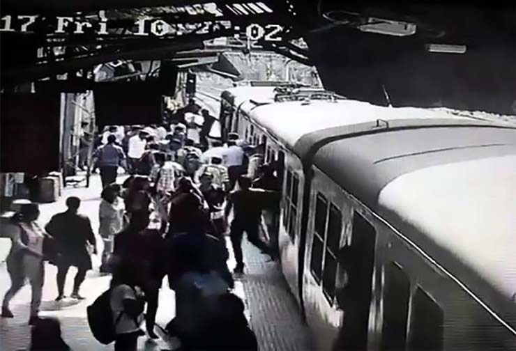 Fantasma de mujer desapareció tras saltar frente a un tren