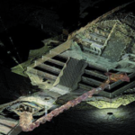 Antiguo túnel que conduce directamente al "inframundo" fue encontrado debajo de una pirámide