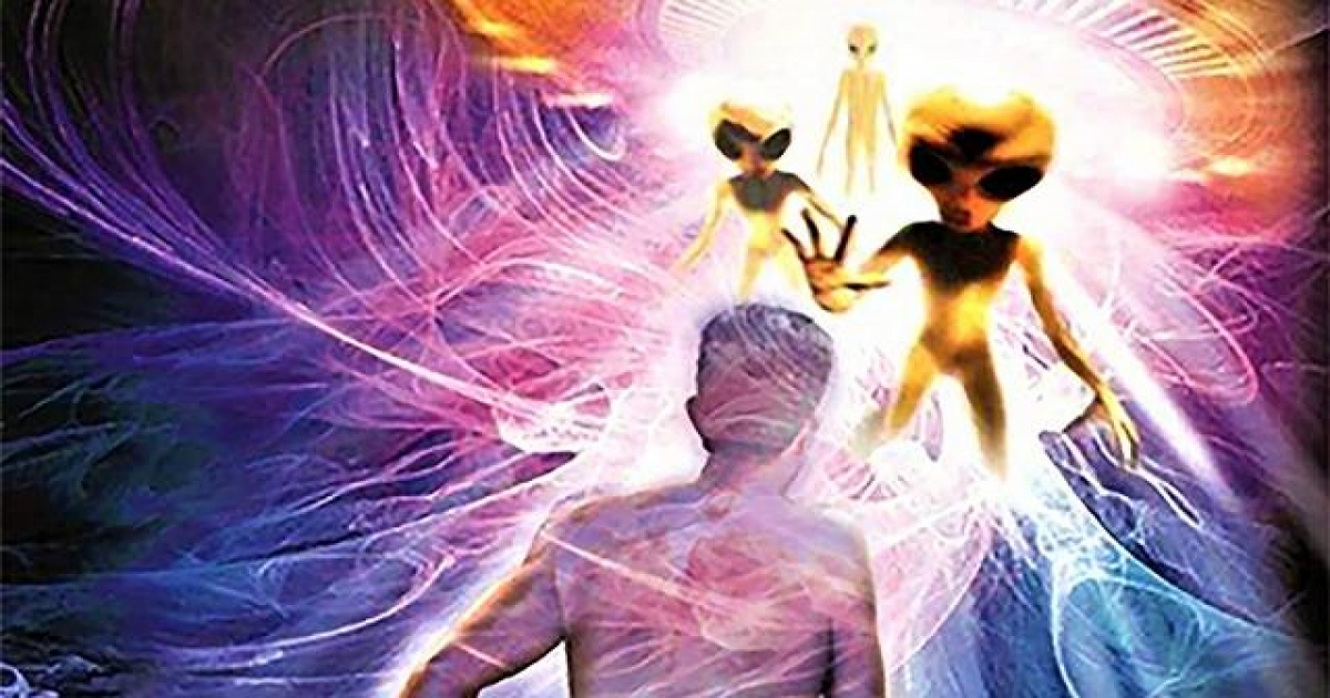 ¿Son los visitantes extraterrestres, de hecho, seres de otros planos de existencia o realidad?