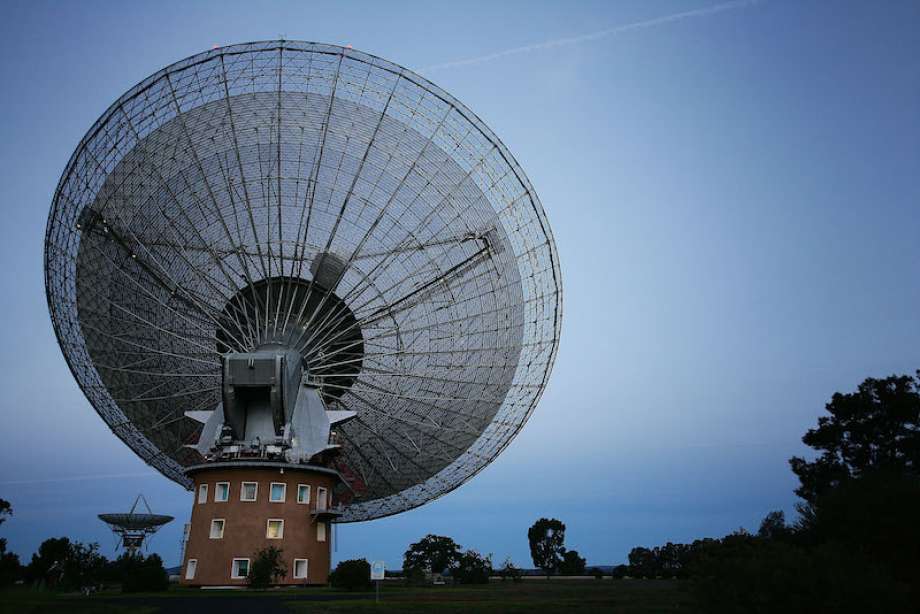 Las señales que han desconcertado a los astrónomos durante 17 años vuelven al horno de microondas del observatorio